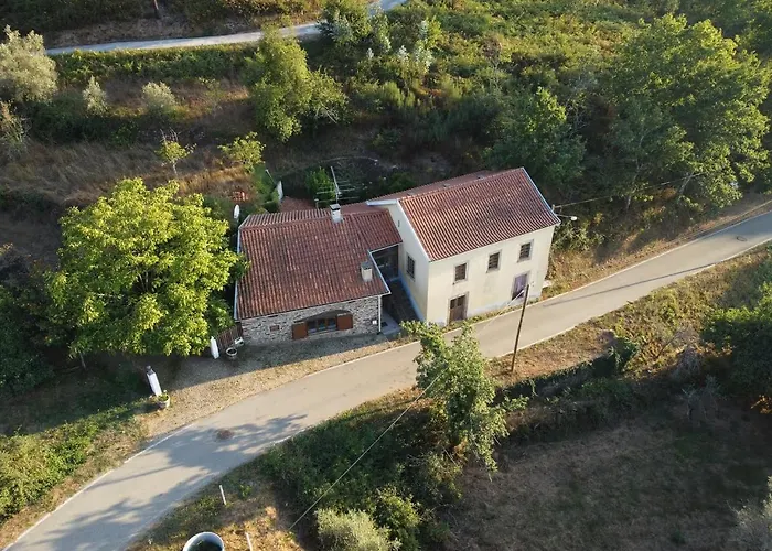 Yellow House - Casa Amarela *